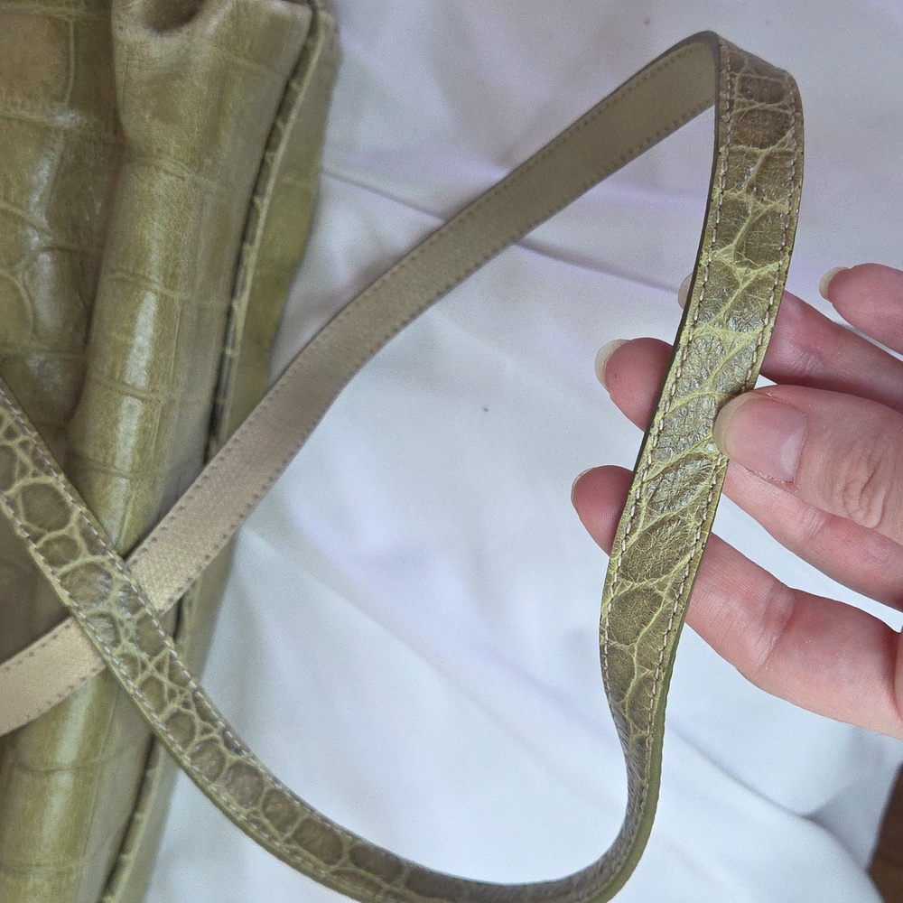 Vintage Brahmin Crocodile Embossed Olive Green Leather Crossbody Purse - Picture 12 of 17